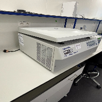 Eppendorf 5810 R Centrifuge image 0